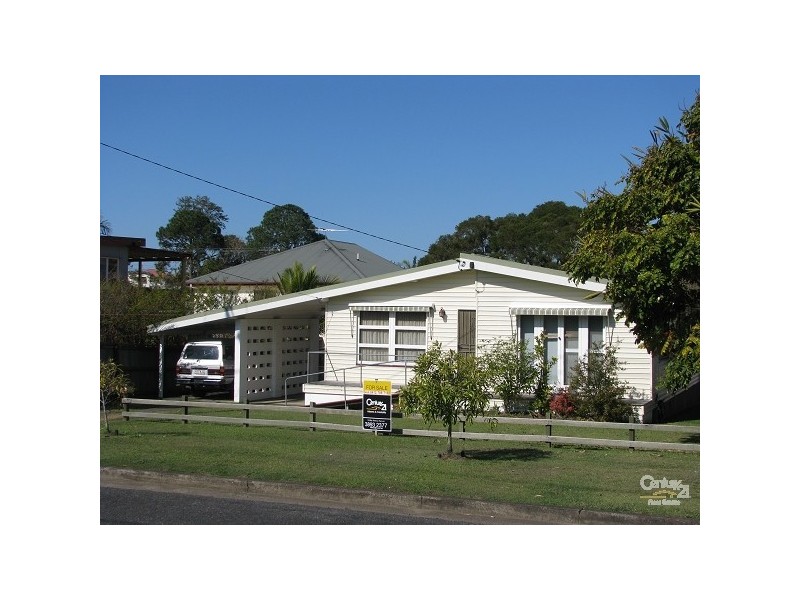 66 KAMARIN STREET, Manly QLD 4179