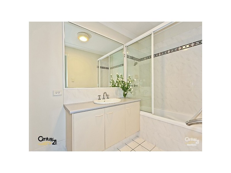 23/74 Plaza Street, Wynnum West QLD 4178