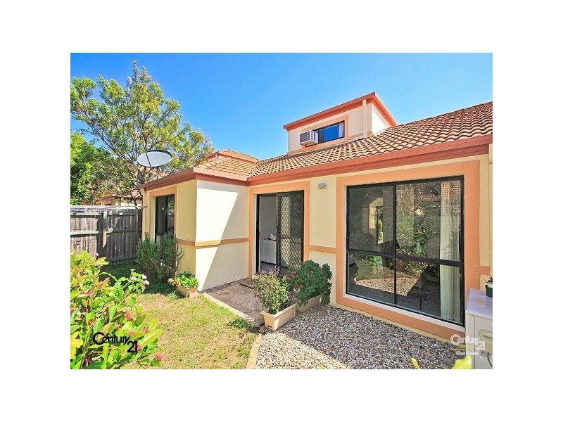 23/74 Plaza Street, Wynnum West QLD 4178