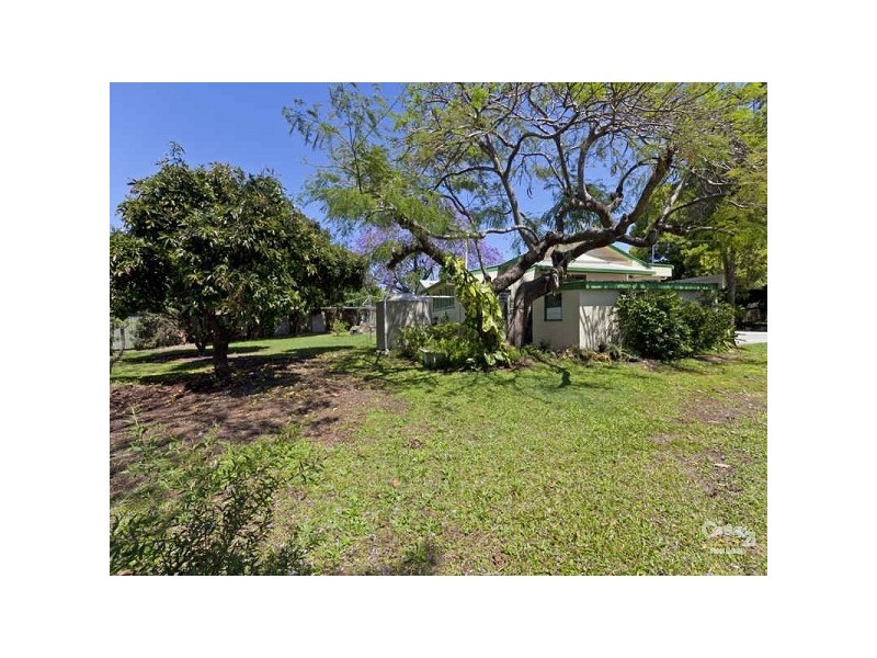24 Randall Road, Wynnum West QLD 4178