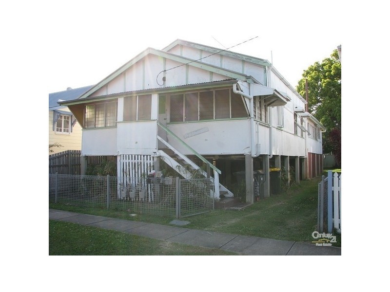 2/21 CLARA STREET, Wynnum QLD 4178