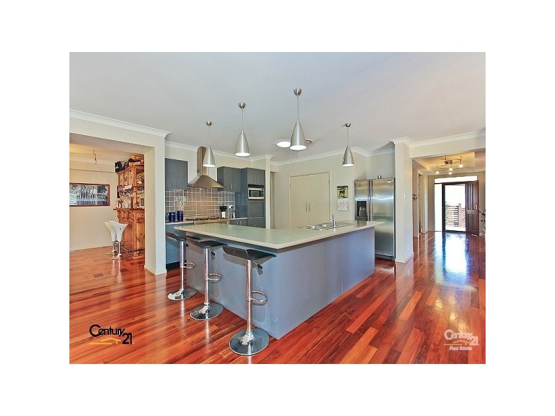9 Dawson Drive, Manly West QLD 4179
