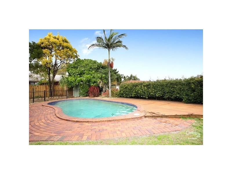 9 Wallen Place, Wynnum West QLD 4178