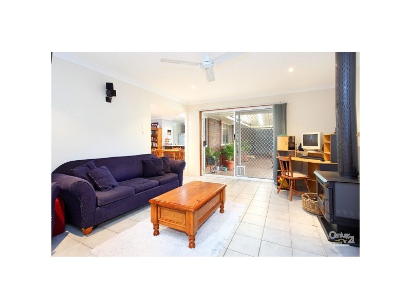9 Wallen Place, Wynnum West QLD 4178