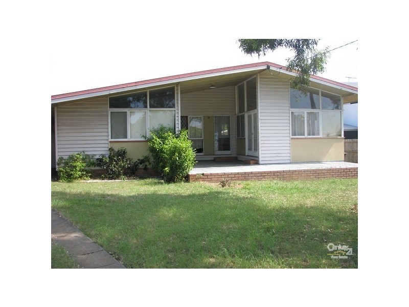 98 Sibley Road, Wynnum West QLD 4178