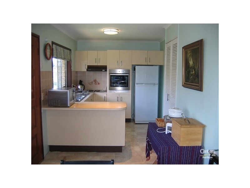 14 Duval Street, Wynnum West QLD 4178