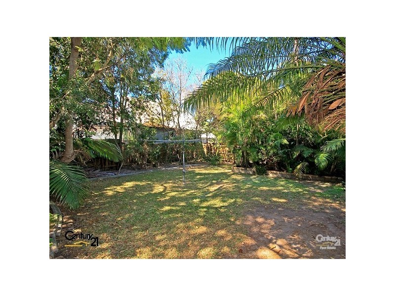 379 Tingal Rd, Wynnum QLD 4178