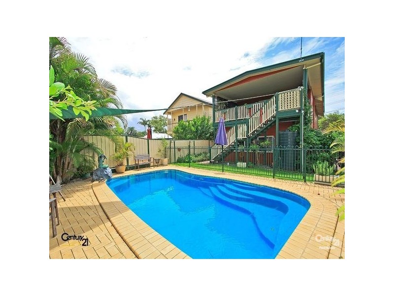 24 Youngs Road, Hemmant QLD 4174
