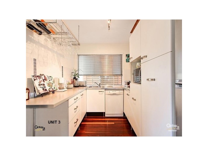 24 Youngs Road, Hemmant QLD 4174
