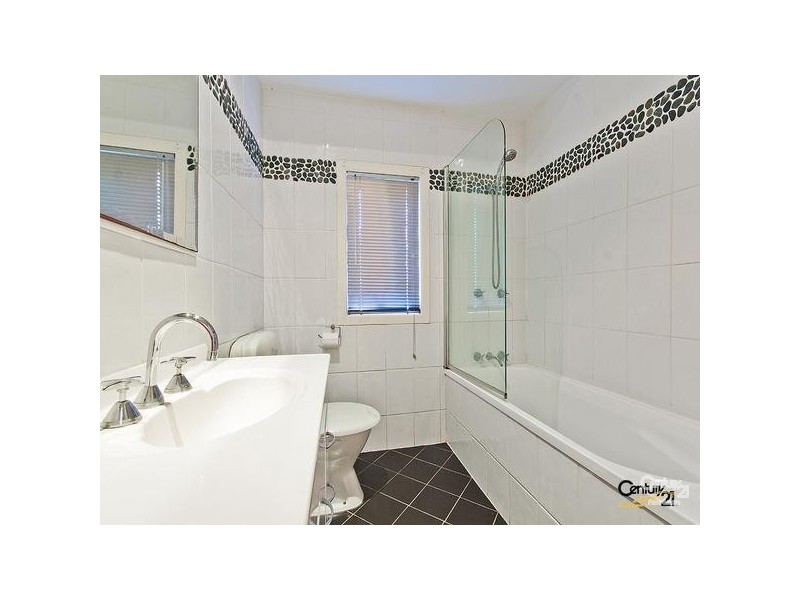 22 Madgwick Street, Wynnum QLD 4178