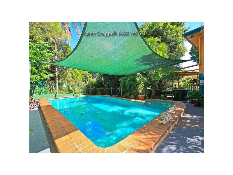 22 Cranleigh Street, Wynnum West QLD 4178