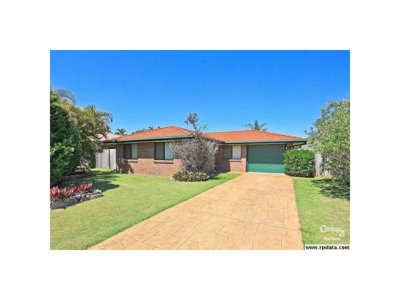 8 Douglas Street, Wynnum West QLD 4178