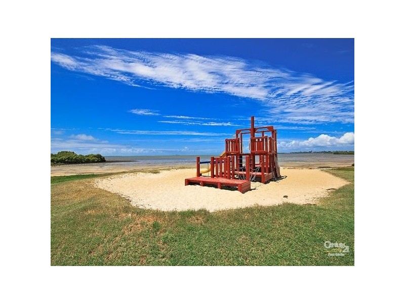 14 Bates Drive, Birkdale QLD 4159
