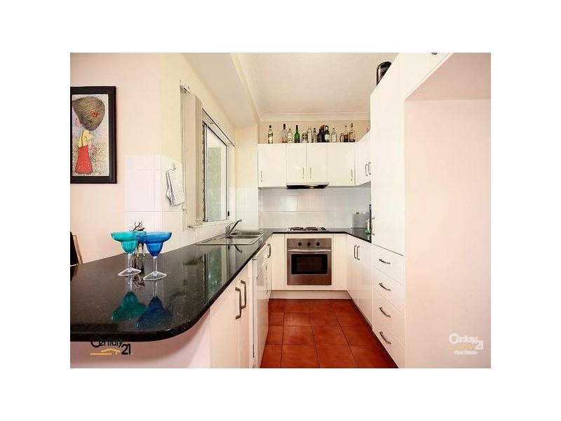 2/78 Berrima Street, Wynnum QLD 4178