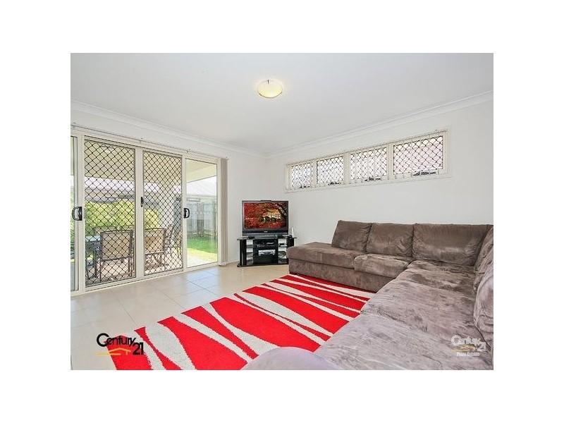 51 Higgs Circuit, Wynnum West QLD 4178
