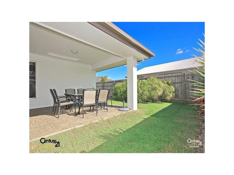 51 Higgs Circuit, Wynnum West QLD 4178