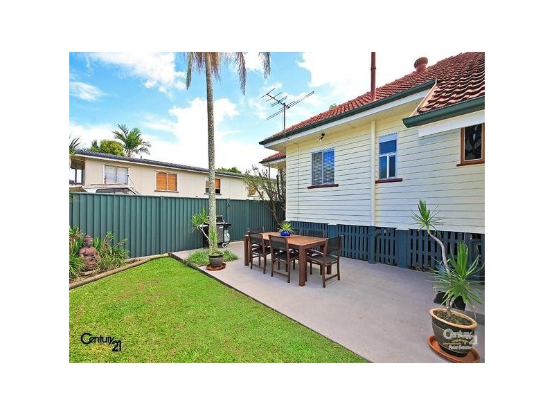 91 / 91A Whites Road, Manly West QLD 4179