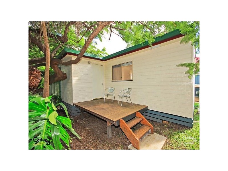 91 / 91A Whites Road, Manly West QLD 4179