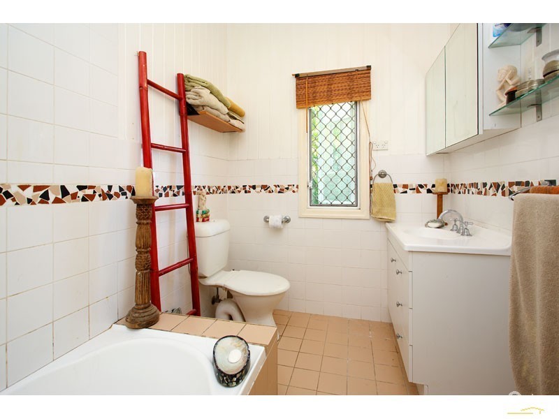 45 Alkoomie Street, Wynnum QLD 4178