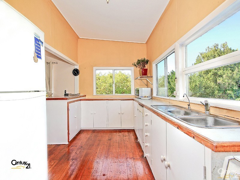 14 Villiers Street, Lota QLD 4179