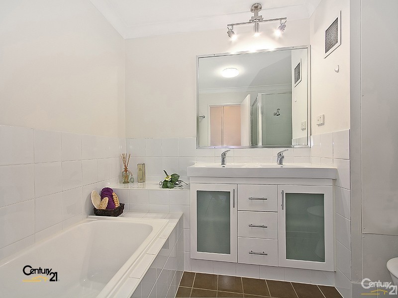 23/127 Wynnum Esplanade, Wynnum QLD 4178