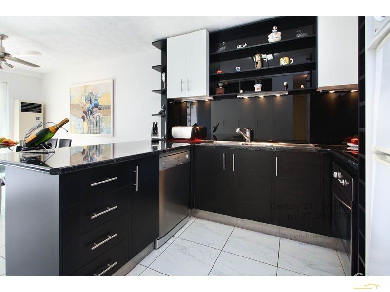 155 Wynnum Esplanade, Wynnum QLD 4178