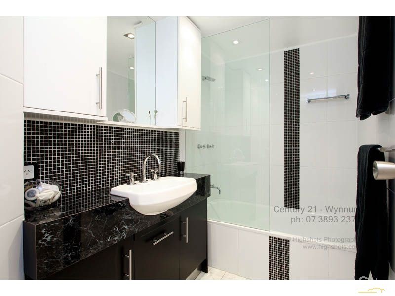 155 Wynnum Esplanade, Wynnum QLD 4178