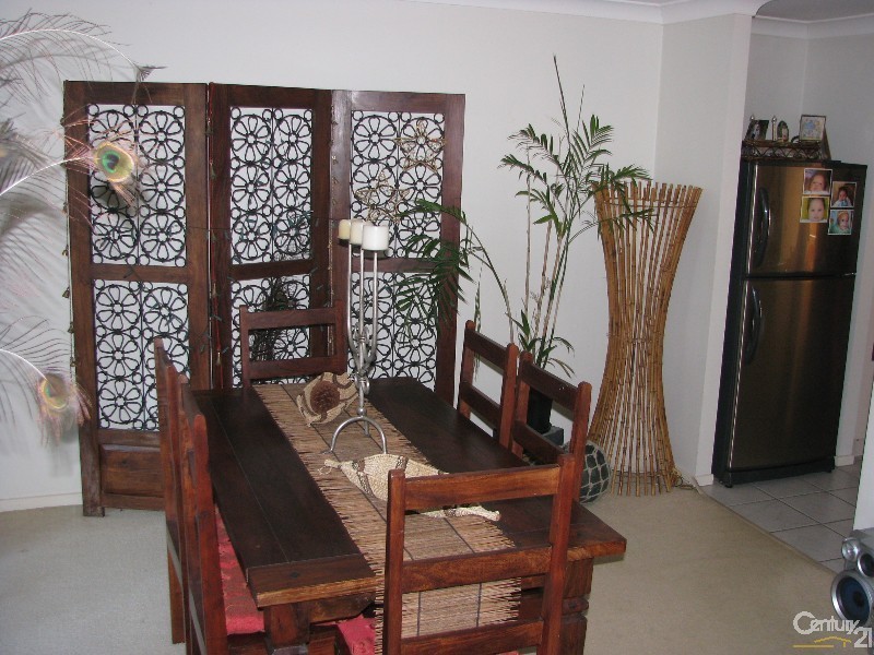 11/74 Plaza Street, Wynnum West QLD 4178