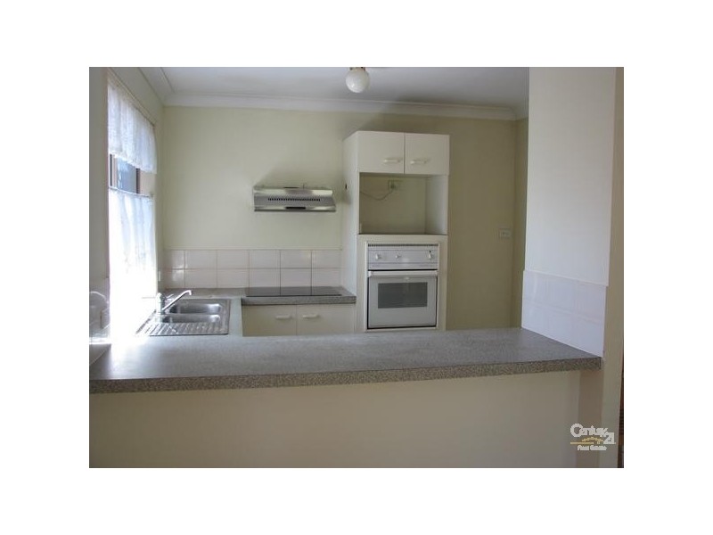 37 MADGWICK STREET, Wynnum QLD 4178