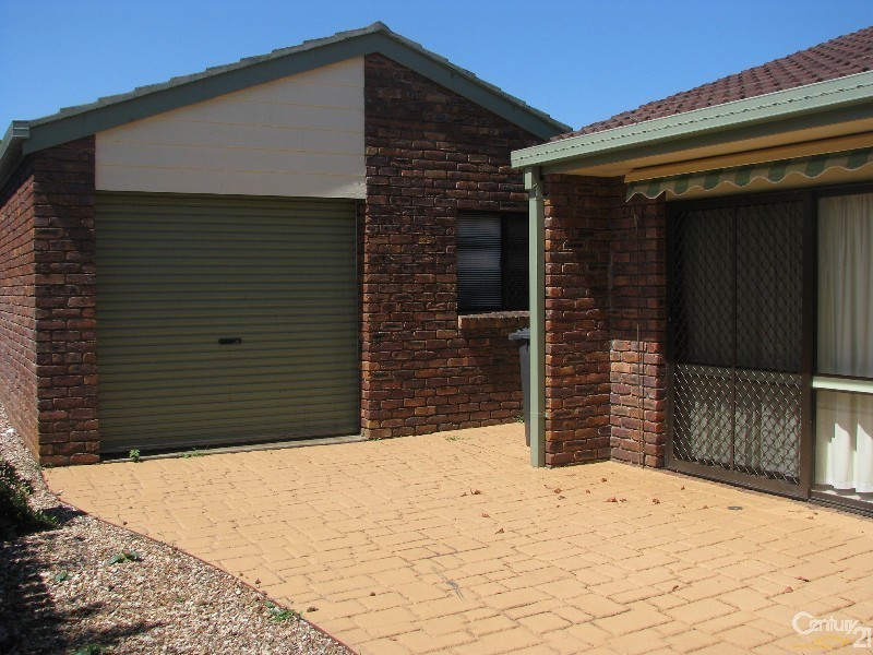 4 Caringbah Street, Wakerley QLD 4154