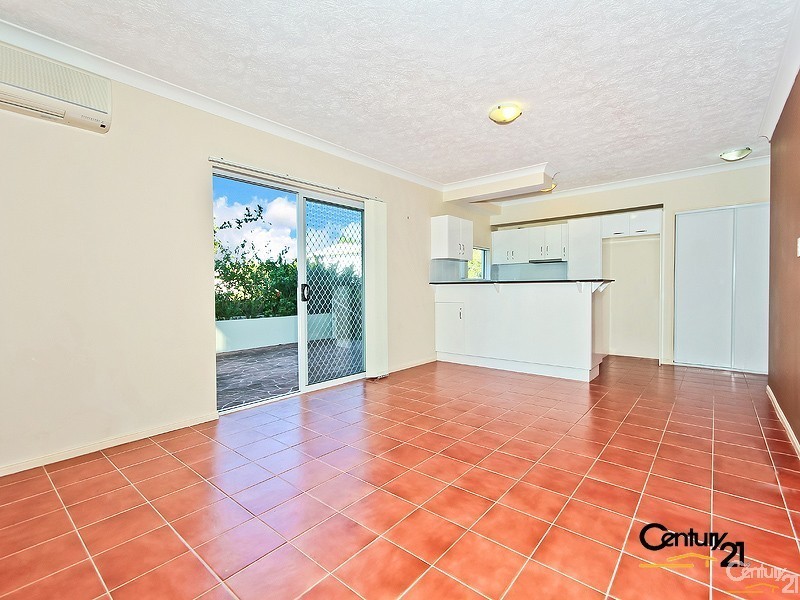 78 Berrima Street, Wynnum QLD 4178