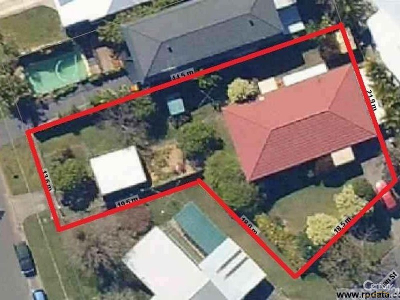 11 Ian Street, Lota QLD 4179