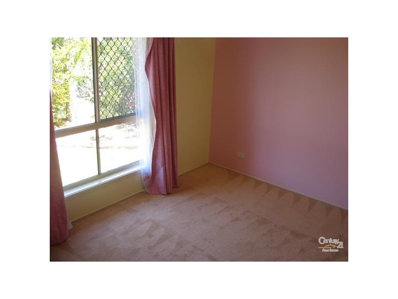 11 Manettia Street, Wynnum QLD 4178