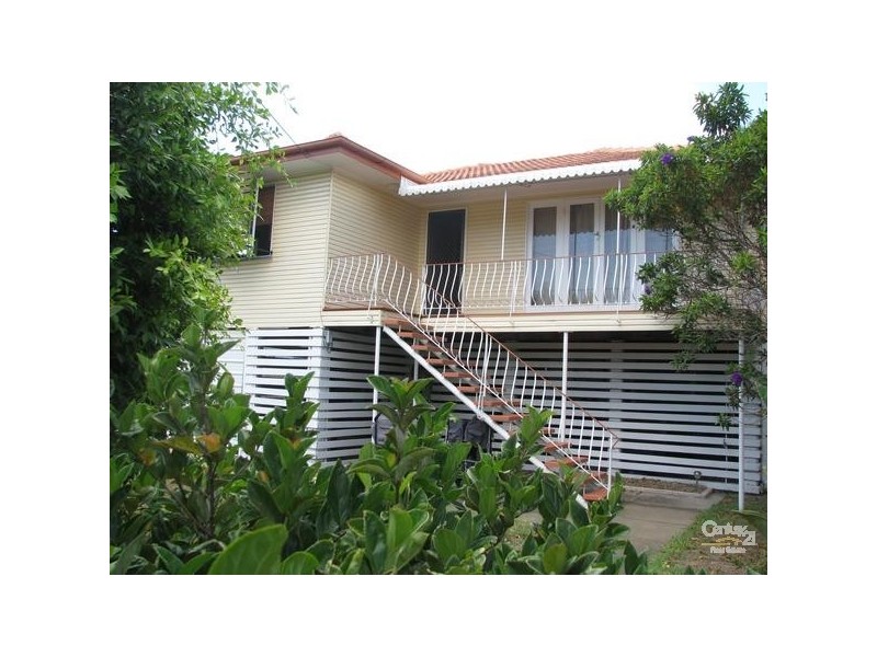 8 Sorrento Street, Wynnum QLD 4178