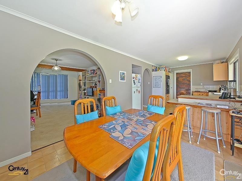 7 Pelsart Street, Belmont QLD 4153