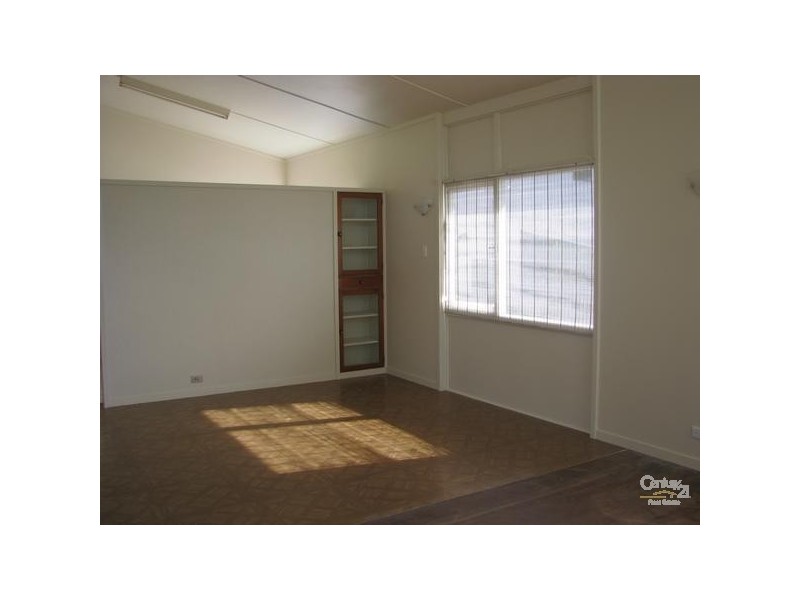 98 Sibley Road, Wynnum West QLD 4178