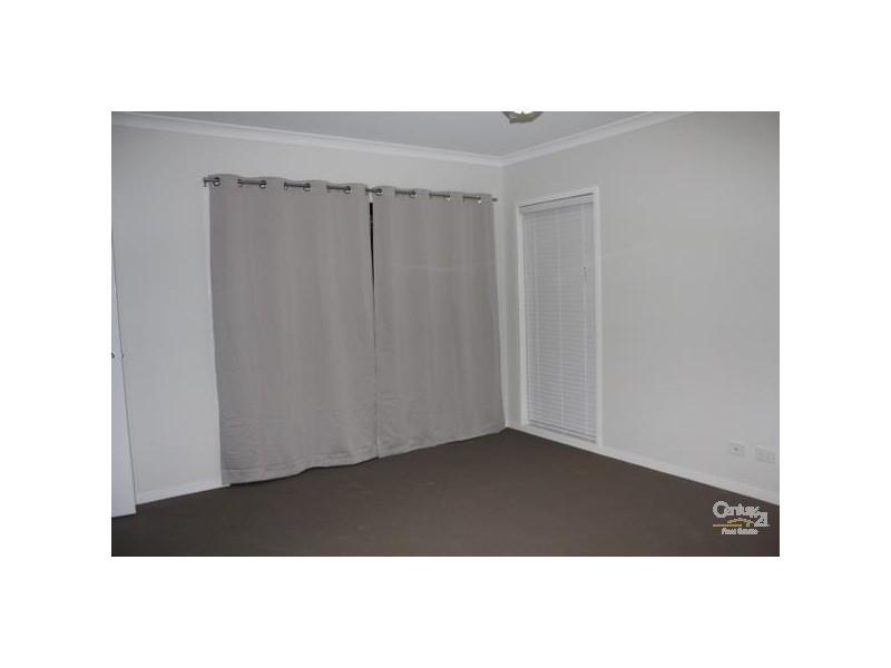 31 Foxwood Circuit, Wakerley QLD 4154