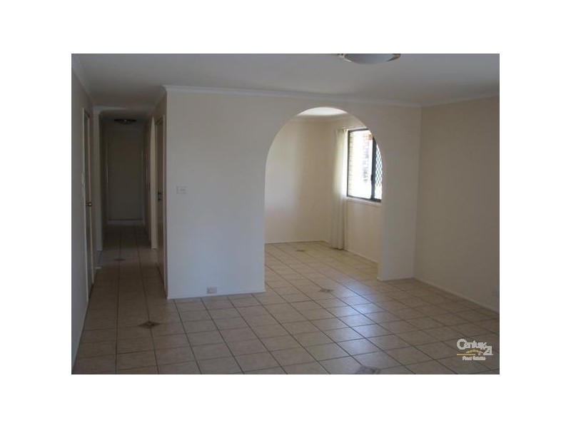90 Pine Street, Wynnum QLD 4178
