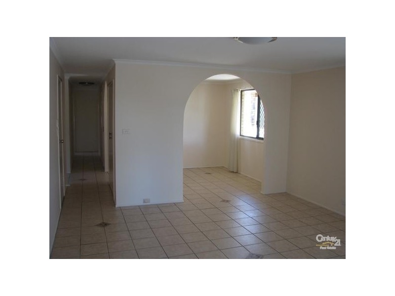 90 Pine Street, Wynnum QLD 4178