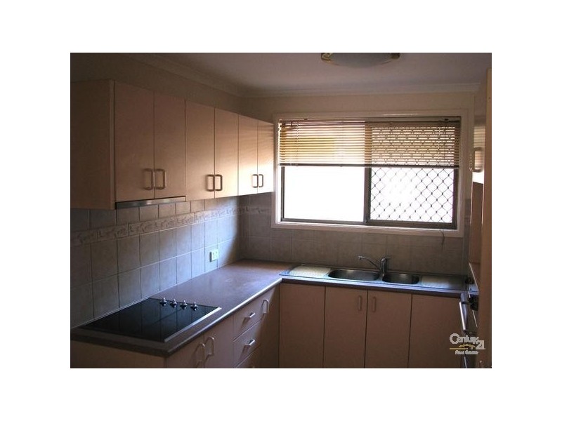 90 Pine Street, Wynnum QLD 4178