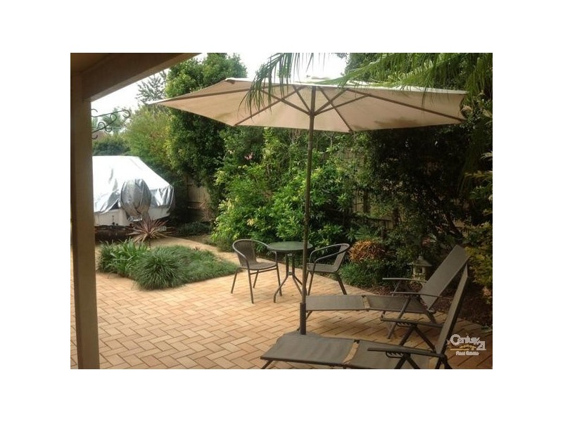 109 Talwong Street, Manly West QLD 4179