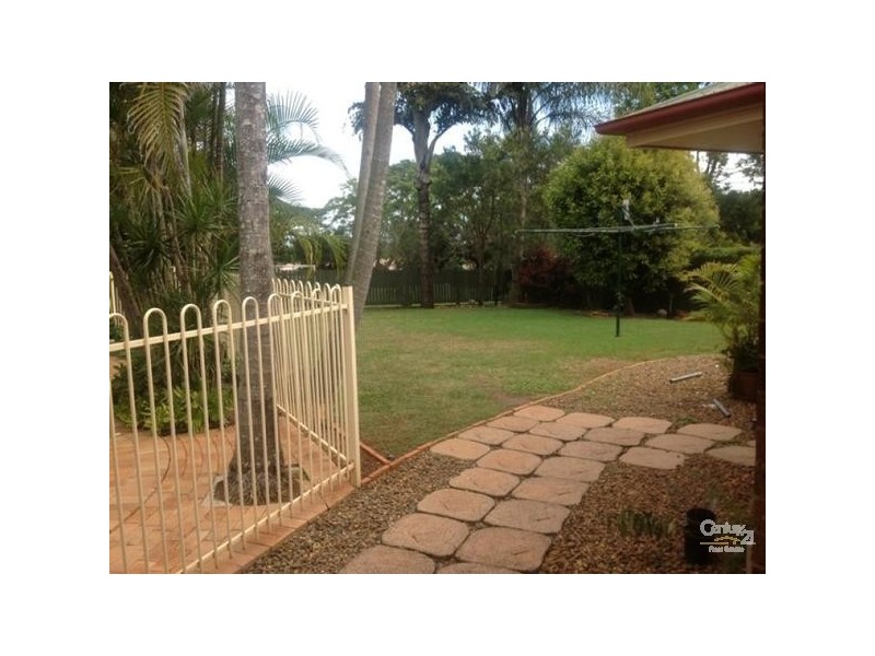 109 Talwong Street, Manly West QLD 4179