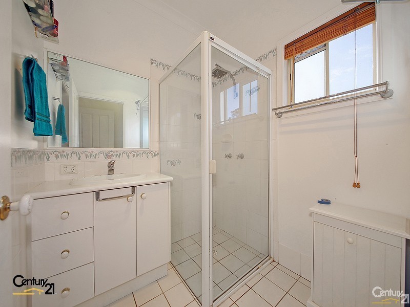 54 Tamaree Avenue, Wynnum QLD 4178