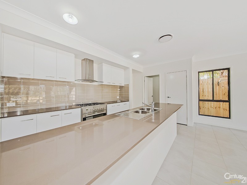 64 Kamarin Street, Manly West QLD 4179