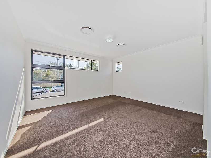 64 Kamarin Street, Manly West QLD 4179