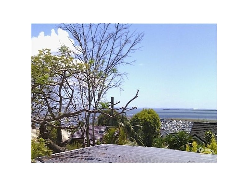 110 Oceana Street, Manly QLD 4179