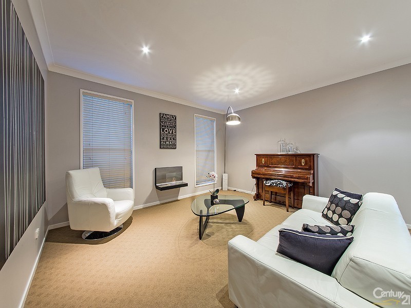 3 Chipping Close, Wakerley QLD 4154