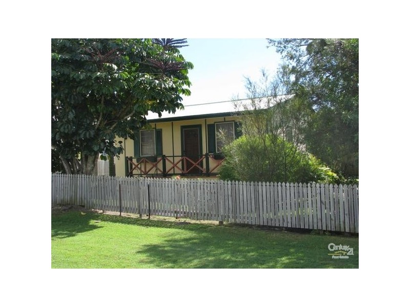 11 Coralie Street, Wynnum QLD 4178