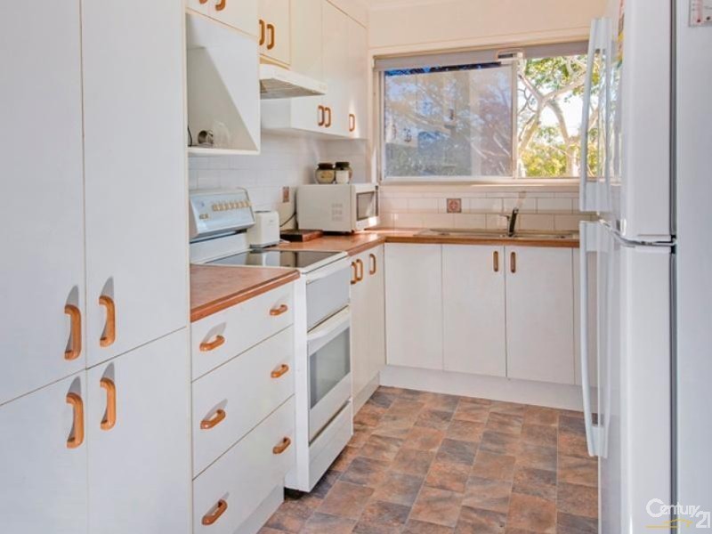 122 Singer Street, Wynnum QLD 4178