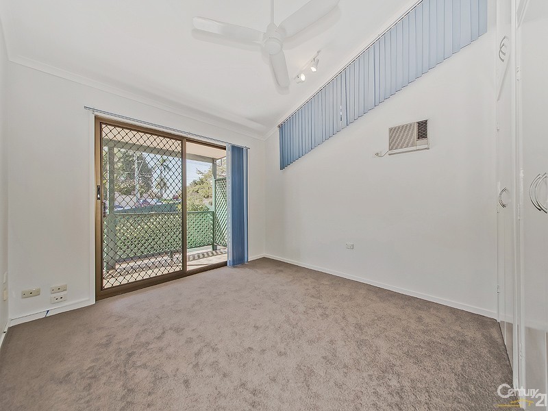271 Swann Road, St Lucia QLD 4067